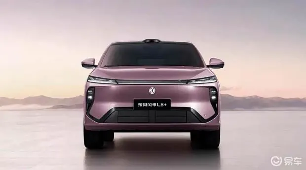 从产品定位看，风神L8+为紧凑型插混SUV，车身长宽高分别为4762/1910/1686mm，轴距2825mm，整体尺寸在紧凑型插混SUV中偏宽偏大。外观延续风神L8的家族化设计思路，前脸采用贯穿式星…