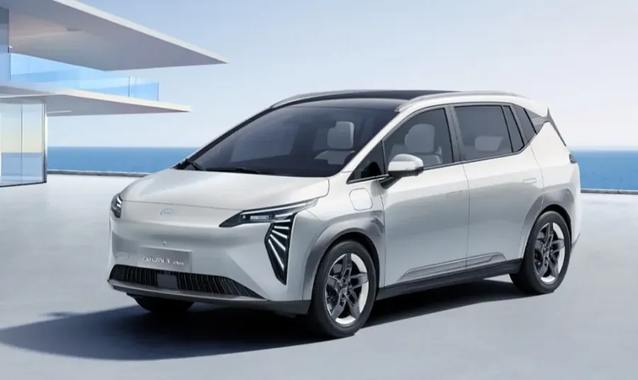 价格方面，本次纪念版一口价8.98万元，较2025款AION Y Plus…