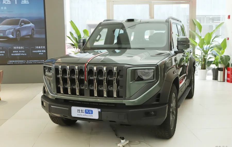 展厅内的红旗G919硬派SUV
