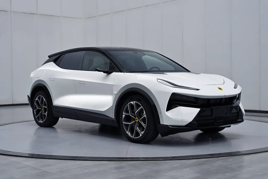 路特斯Eletre轿跑SUV