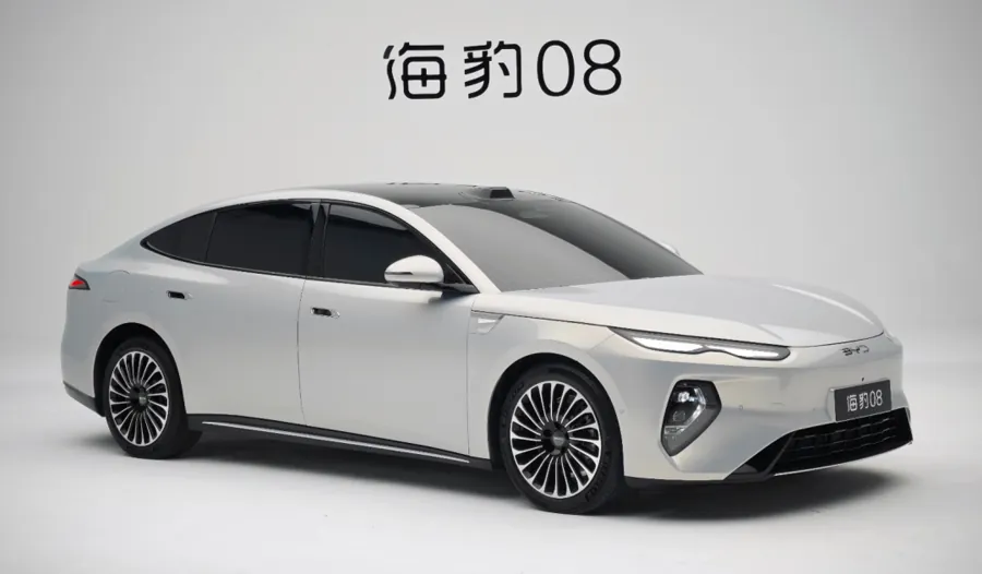 比亚迪海豹08 7月2日上市 疑似25万起已开启盲订