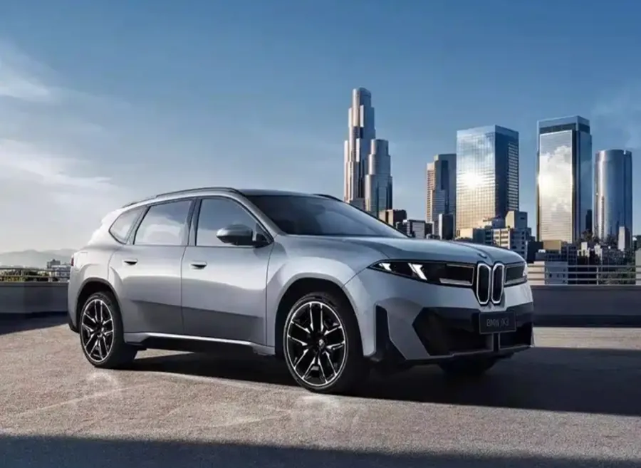 新世代BMW iX3长轴距版8月成都车展开启预售 以本土化加长切入豪华纯电SUV