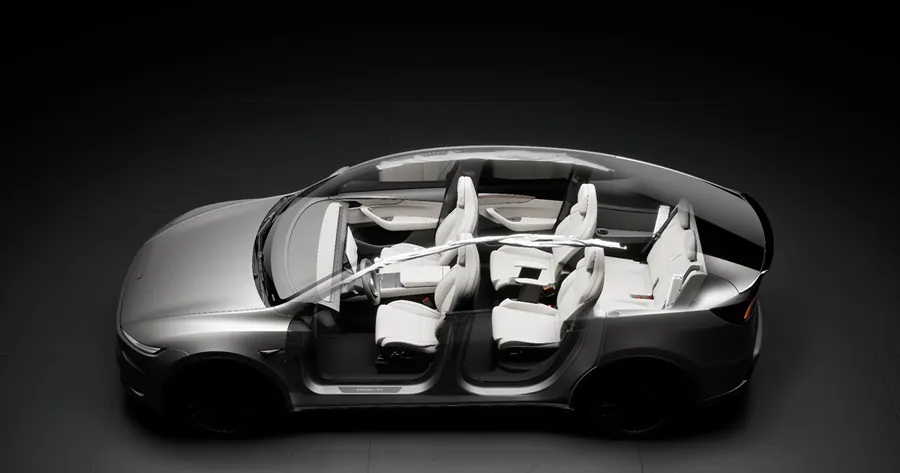 综合公开信息，Model Y L于2025年8月19日在中国正式上市，官方指导价33.9万元，为单一配置版本，预计同年9月开启交付。新车基于在售Model Y加长打造，定位介于Model…