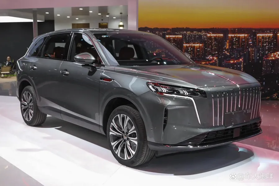 动力系统方面，红旗HS6 PHEV…